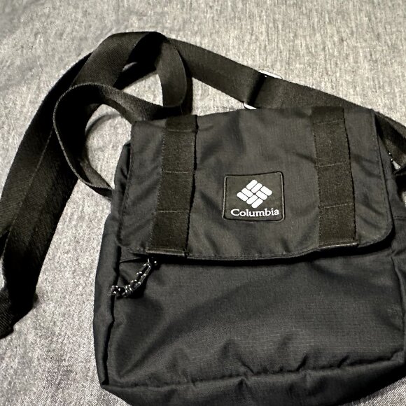 Columbia Trek™ Side Bag - Picture 2 of 6